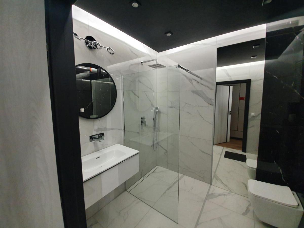 לז'נו Apartament Skarbowa 1 A Silver And Gold מראה חיצוני תמונה